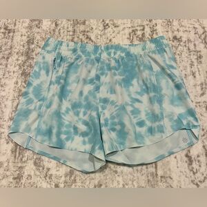 Athleta Girl Heart the Hustle 2.5” Shorts – Aqua & White – Girls XXL (16) – VGUC